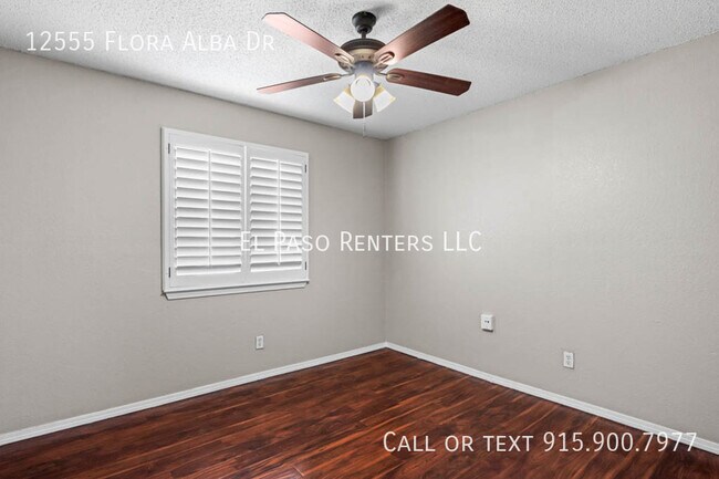 Building Photo - 12555 Flora Alba Dr