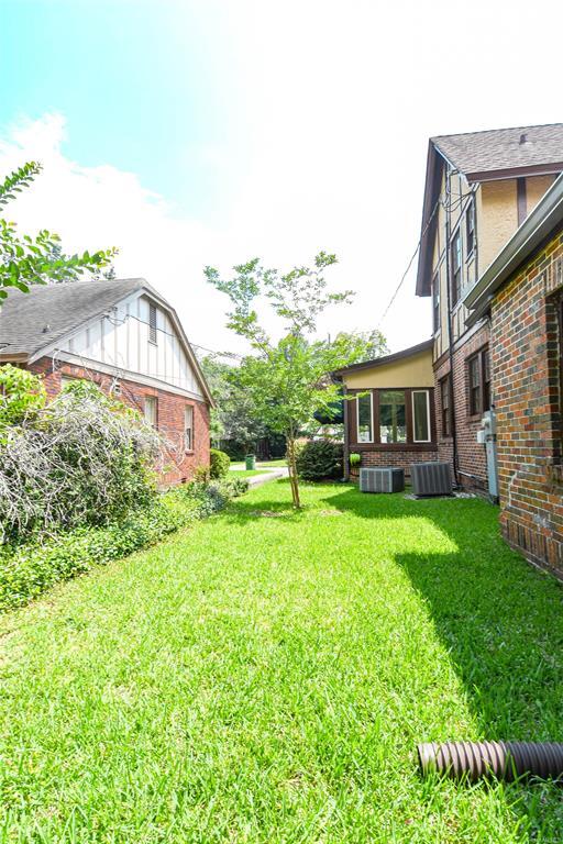 Building Photo - 1451 Watson St