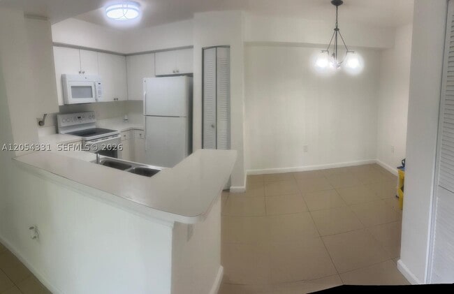 Building Photo - 15470 SW 284th St