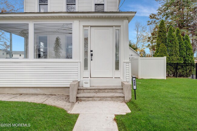 Building Photo - 448 Monmouth Rd