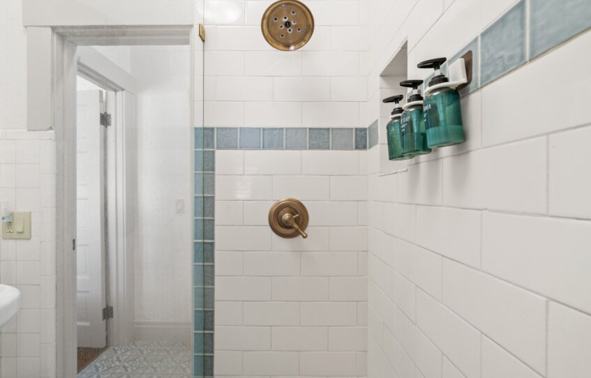 Building Photo - 311 N 3rd Ave