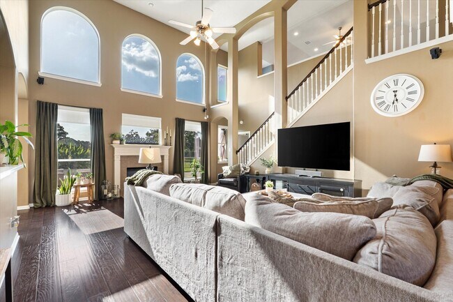 Building Photo - 8719 Silver Lure Dr