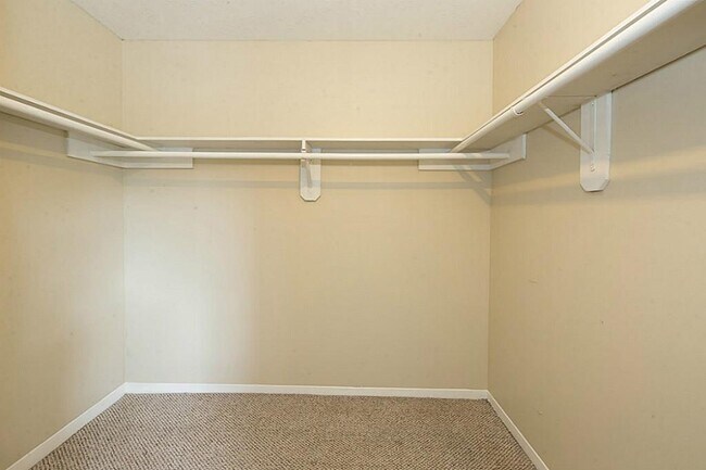 Building Photo - 3107 Wagon Trail Dr