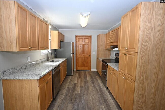 Building Photo - 140 Barrett's Way