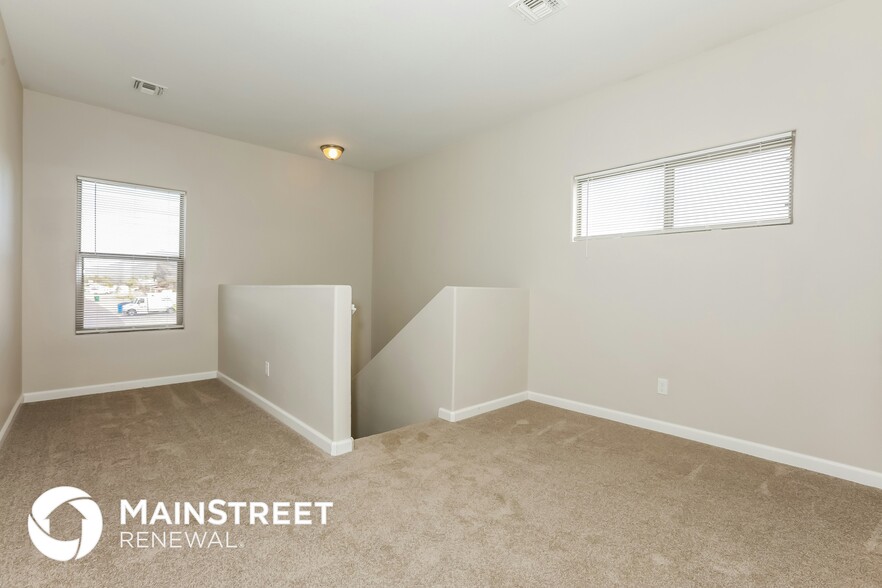 Building Photo - 10404 E Baltimore Cir