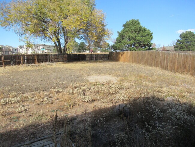 Building Photo - 7980 Belford Dr