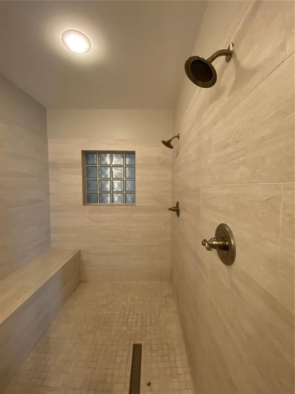 Building Photo - 1501 Doyle Carlton Dr