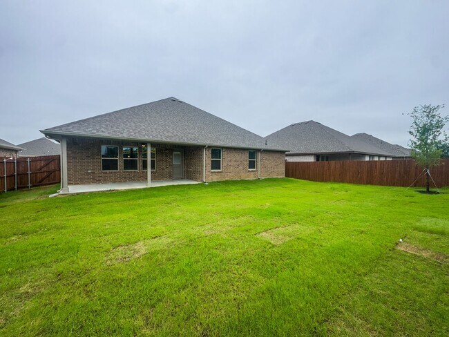 Building Photo - New Build 4 Bed, 2 Bath Home in Mansfield ISD