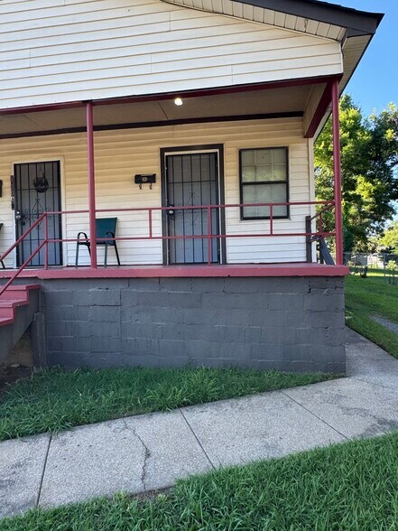 Building Photo - 120 Jerry Coleman St