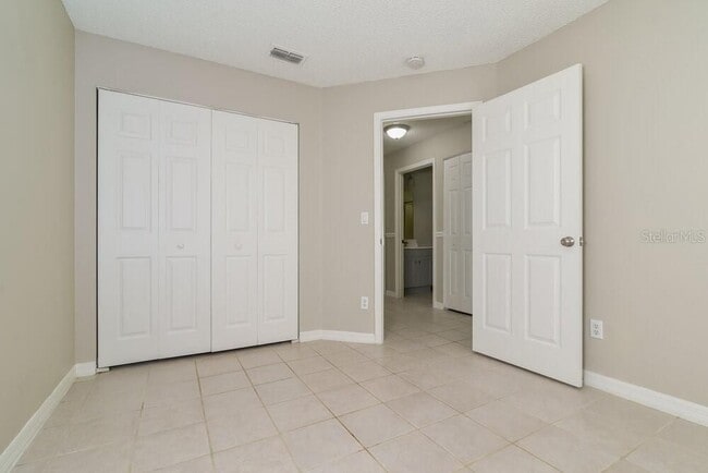 Building Photo - 305 Windford Ct