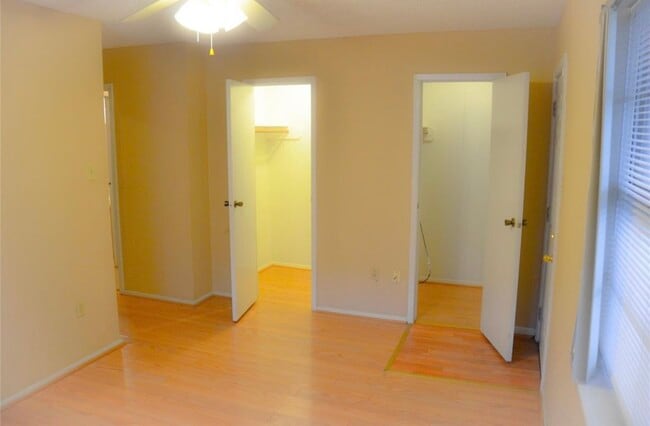 Building Photo - 5617 Cripple Brook Ct