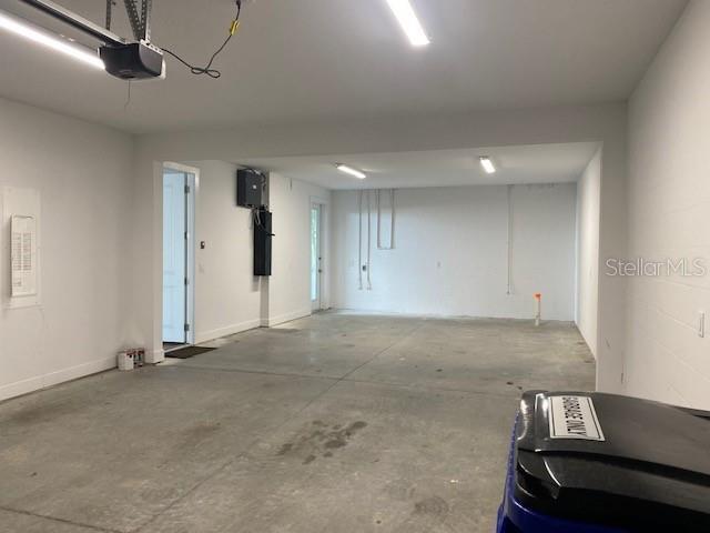 Building Photo - 821 Oak Bend Ln
