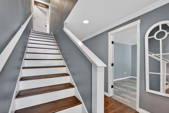 Building Photo - The Ultimate Gig Harbor Retreat!