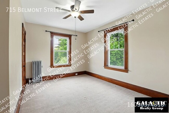 Building Photo - 715 Belmont St