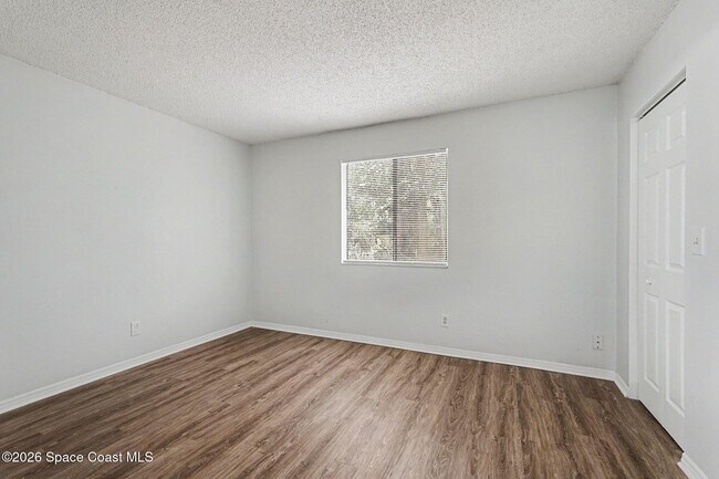 Building Photo - 2181 Agora Cir SE