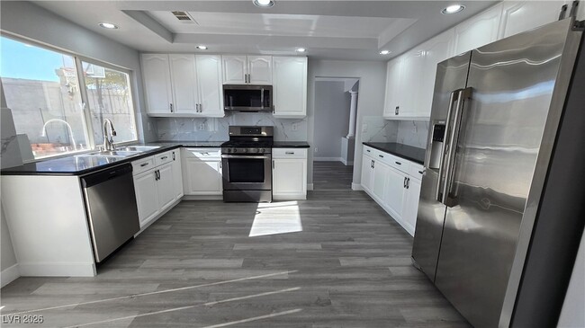 Building Photo - 8445 Montana Stream Ave