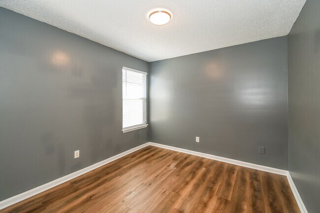 Building Photo - 1531 Slash Pine Ct