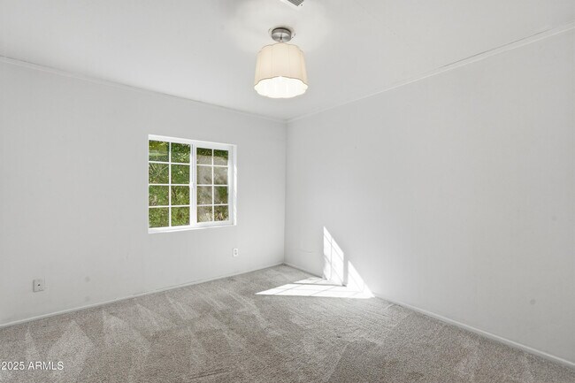 Building Photo - 21047 S 156th St