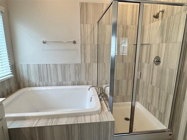 Building Photo - 3000 Chisholm Trail Rd