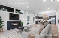 Building Photo - 1212 Harrington Ave NE