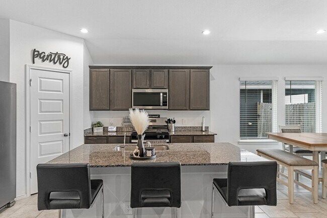 Building Photo - 7534 Cynomys Ct