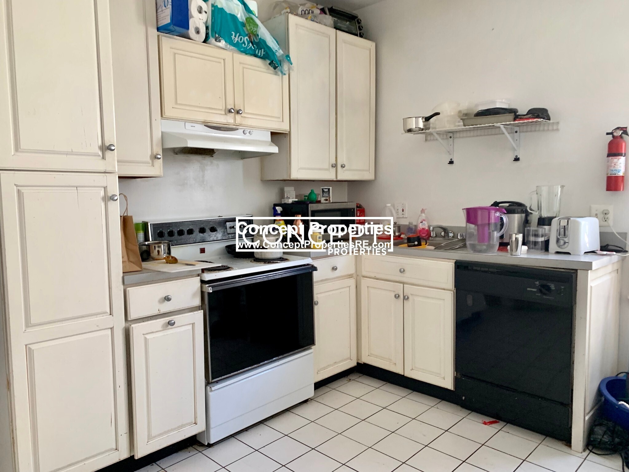 Building Photo - 26 Haskell St