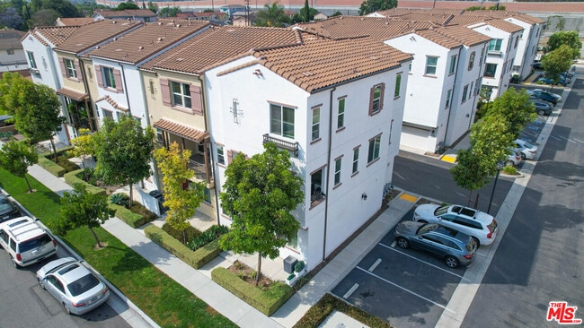 Building Photo - 12035 Sproul St