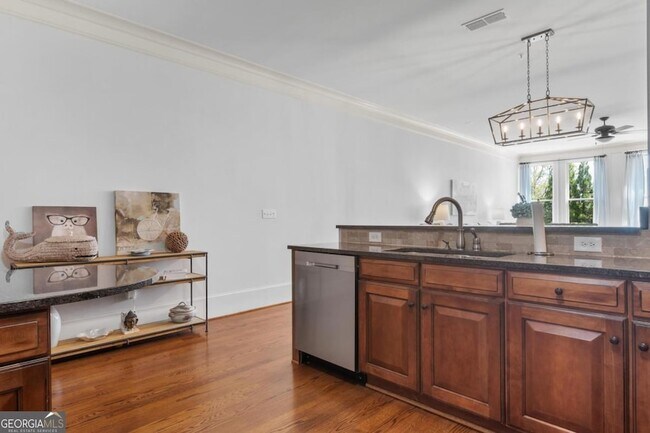 Building Photo - 114 Indian Summer Path