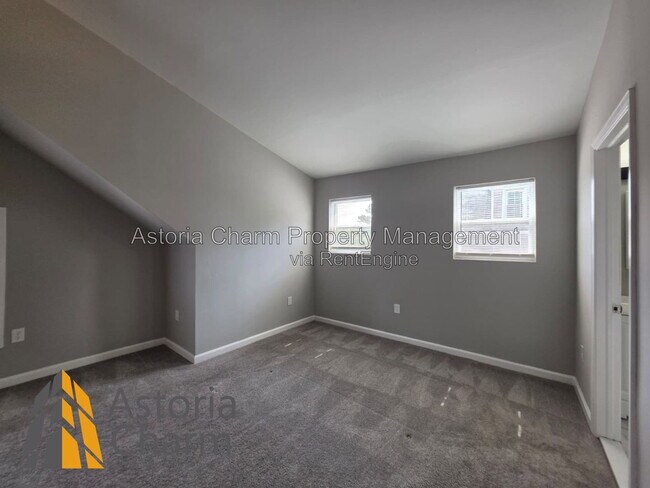 Building Photo - 3909 Fleetwood Ave