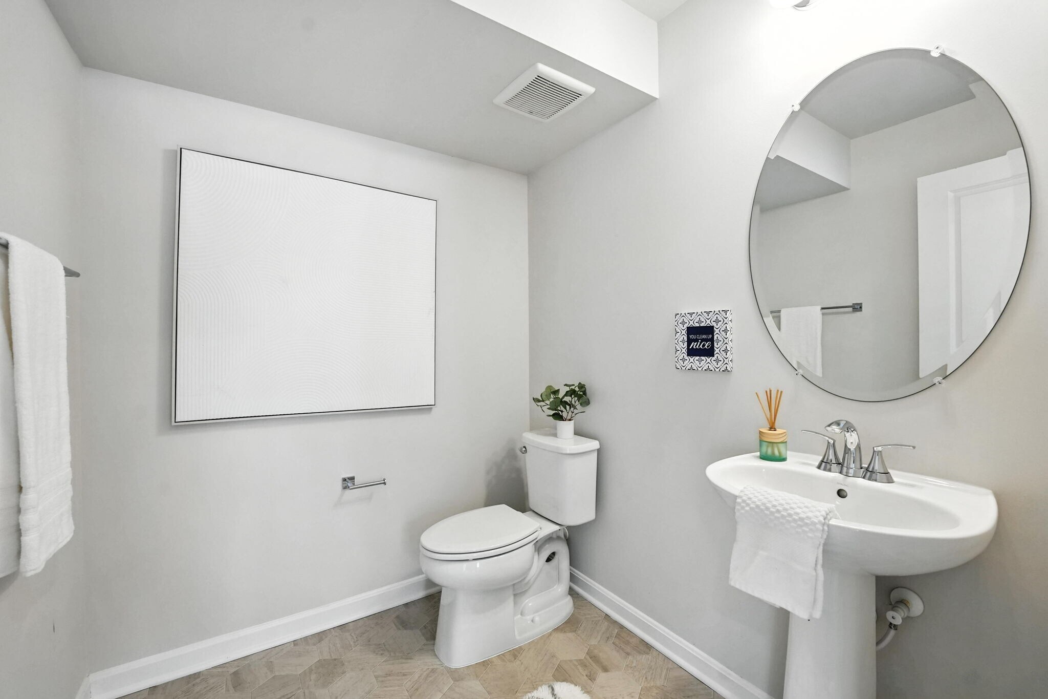 Building Photo - 18286 Summit Pointe Dr