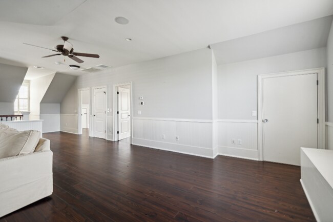 Building Photo - 6BD/5BA Custom Home for Lease in Daniel Island Park