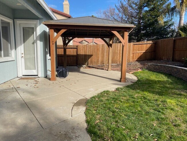 Building Photo - Immaculate home in West Roseville! Please no pets