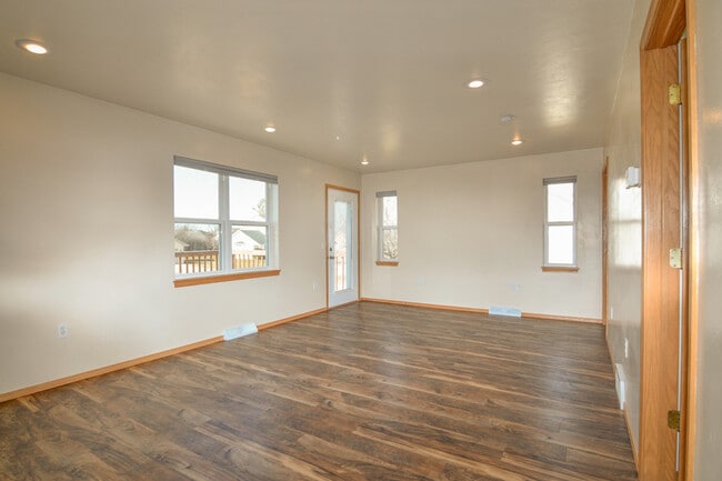 Building Photo - 235 Cavil Way