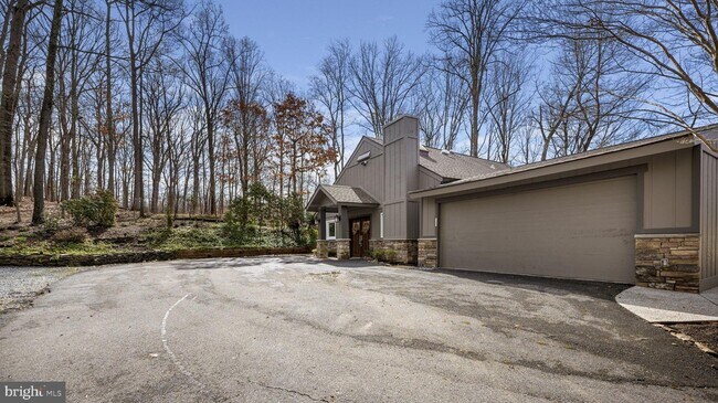 Building Photo - 11450 Game Preserve Rd