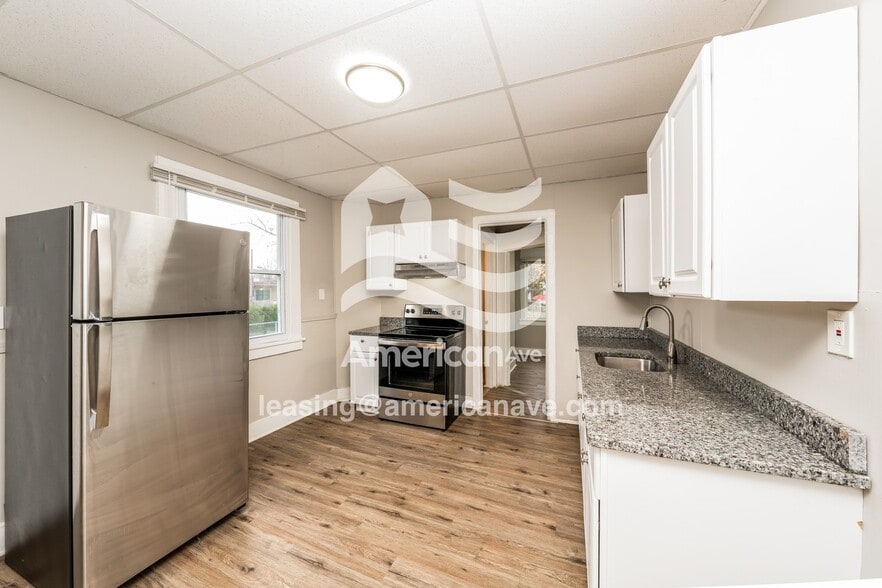 Building Photo - 23 Costar St