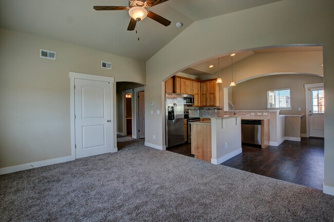 Building Photo - 3838 Steelhead St