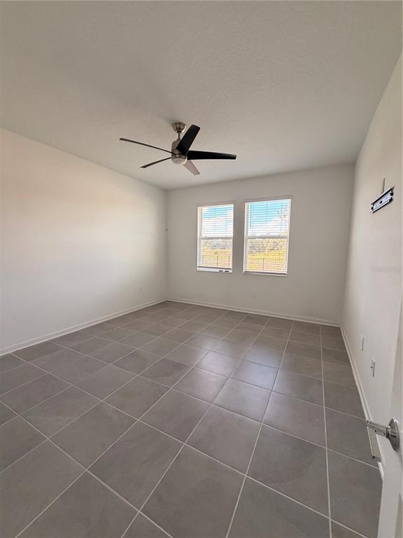 Building Photo - 832 Daring Dr