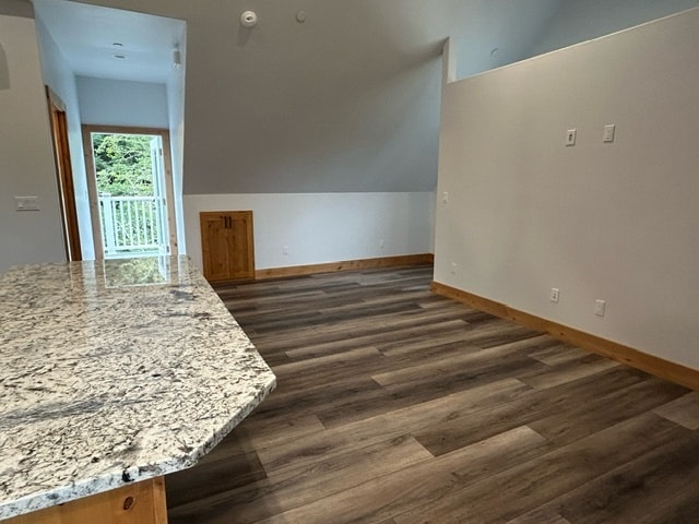 Building Photo - 4344 Walnut Dr