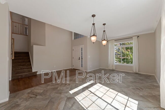 Building Photo - 10285 Turquoise Ct
