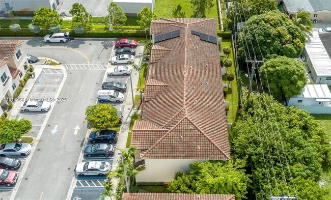 Building Photo - 2820 NW 180th St