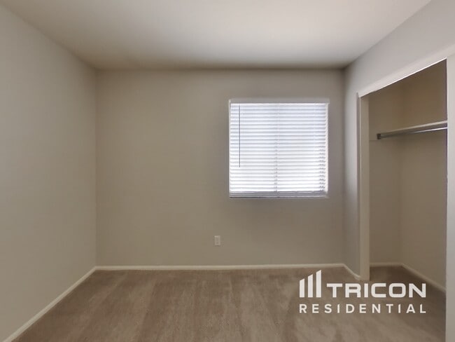 Building Photo - 43628 Sagebrush Trail