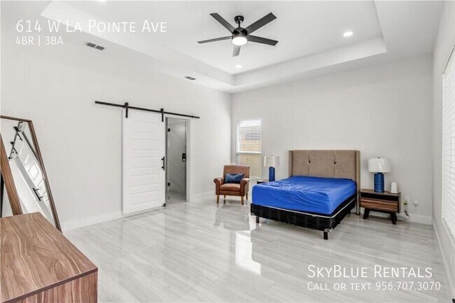 Building Photo - 614 W La Pointe Ave