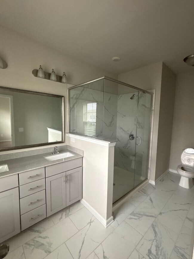 Building Photo - COMING SOON: T.R. Lawing Realty Property