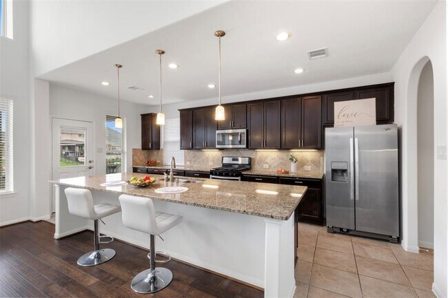 Building Photo - 3646 Aldridge Dr
