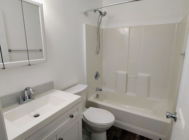 Building Photo - Beautiful 2 Bd 2 Bath Home in Murray