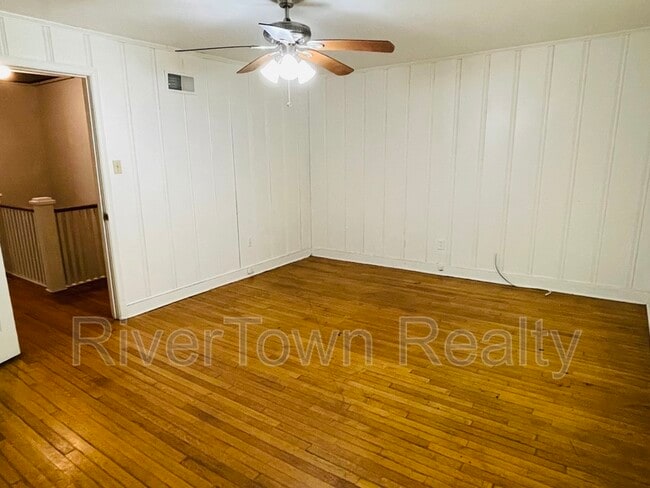 Building Photo - 3558 Poplar Ave