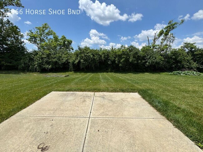 Building Photo - 1366 Horse Shoe Bnd