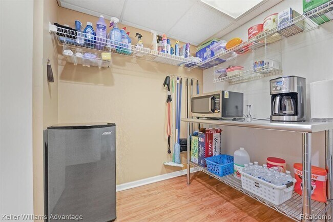 Building Photo - 2819 Monte Vista Ave