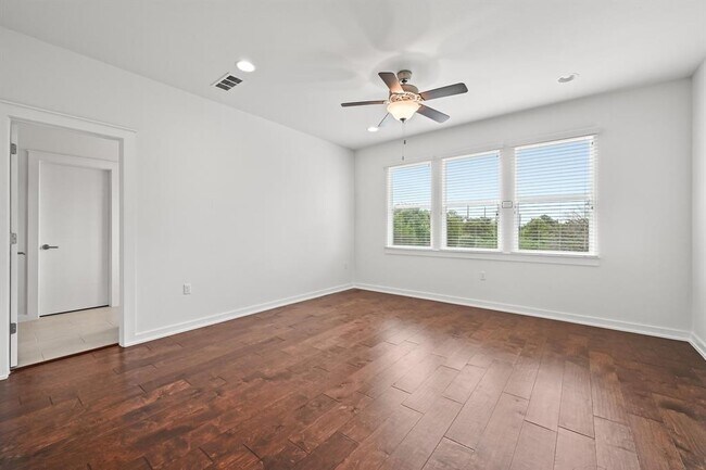 Building Photo - 8901 Parker Ranch Cir