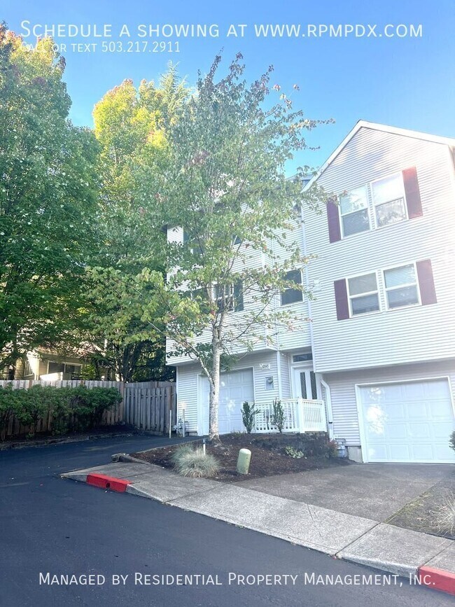 Building Photo - 10545 SW Cougar Ln